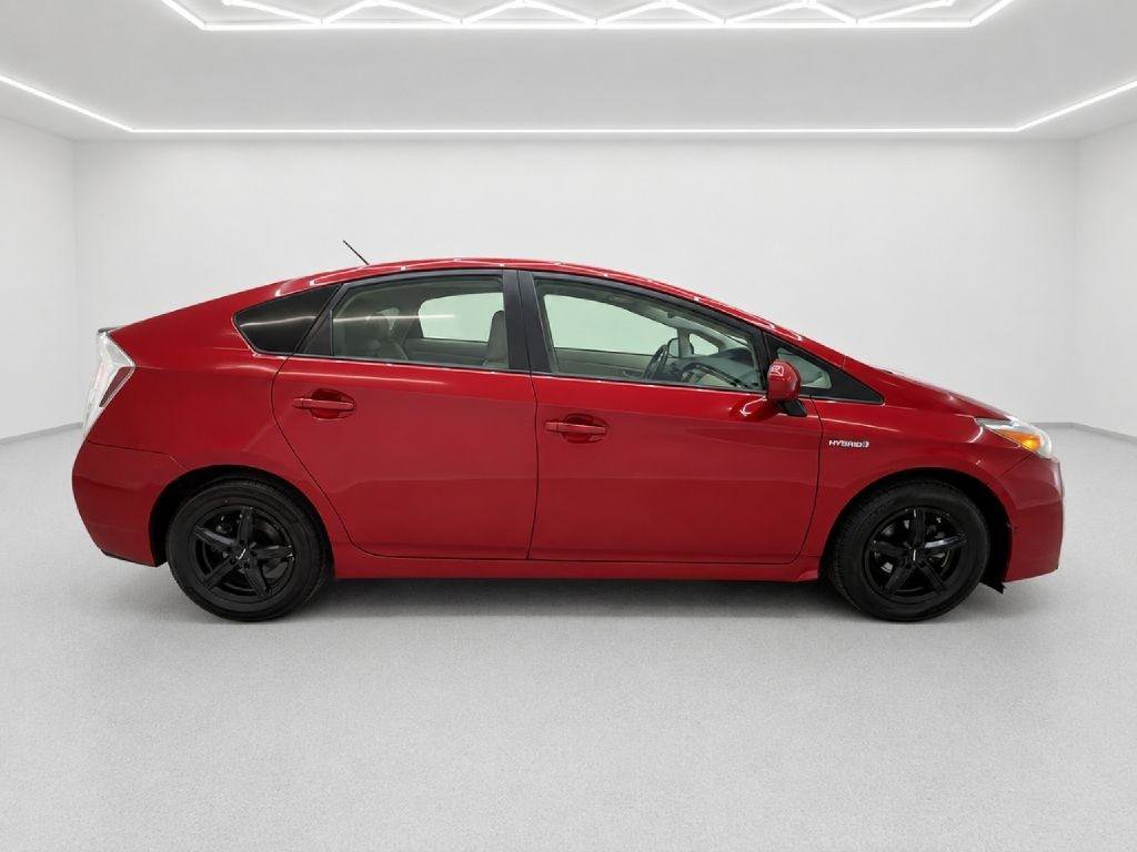 Used 2010 Toyota Prius Five FWD image 2