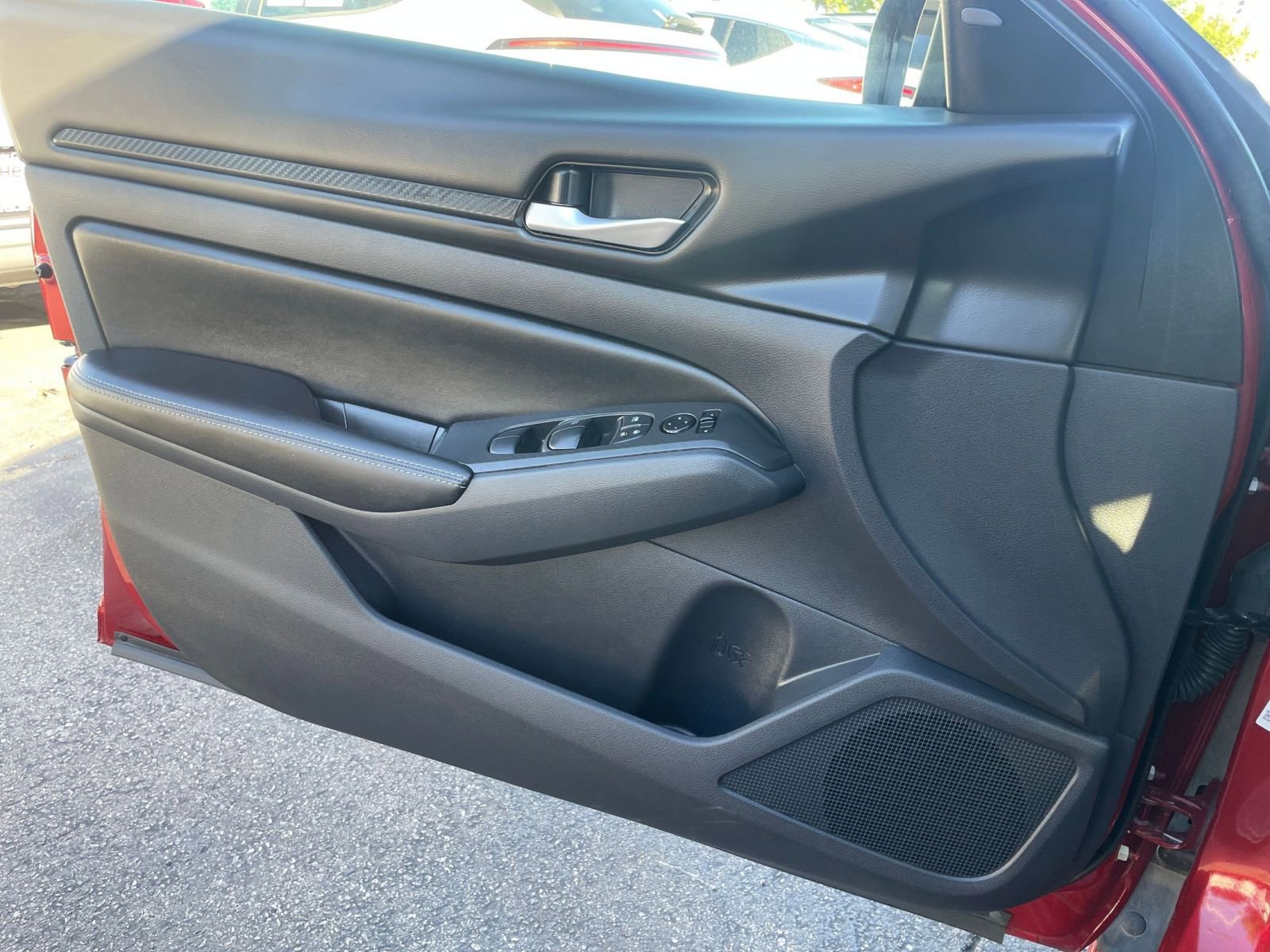 Used 2025 Nissan Altima 2.5 SV image 20