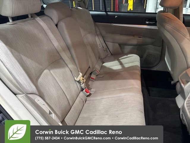 Used 2014 Subaru Outback 2.5i w/ Alloy Wheel Package image 31