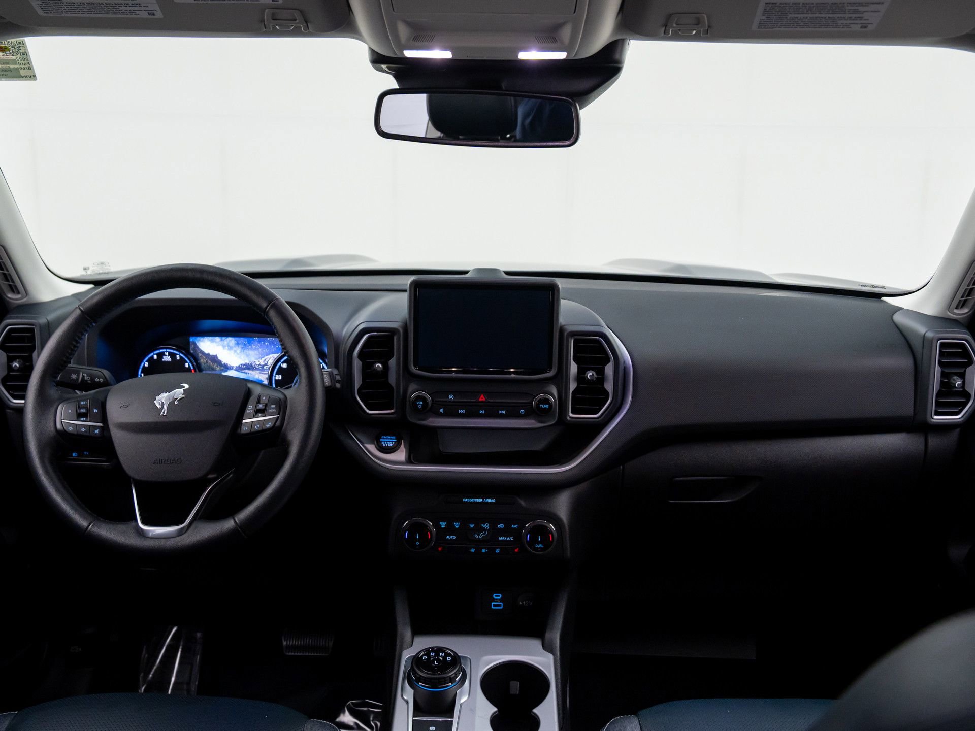 Used 2022 Ford Bronco Sport Outer Banks image 9