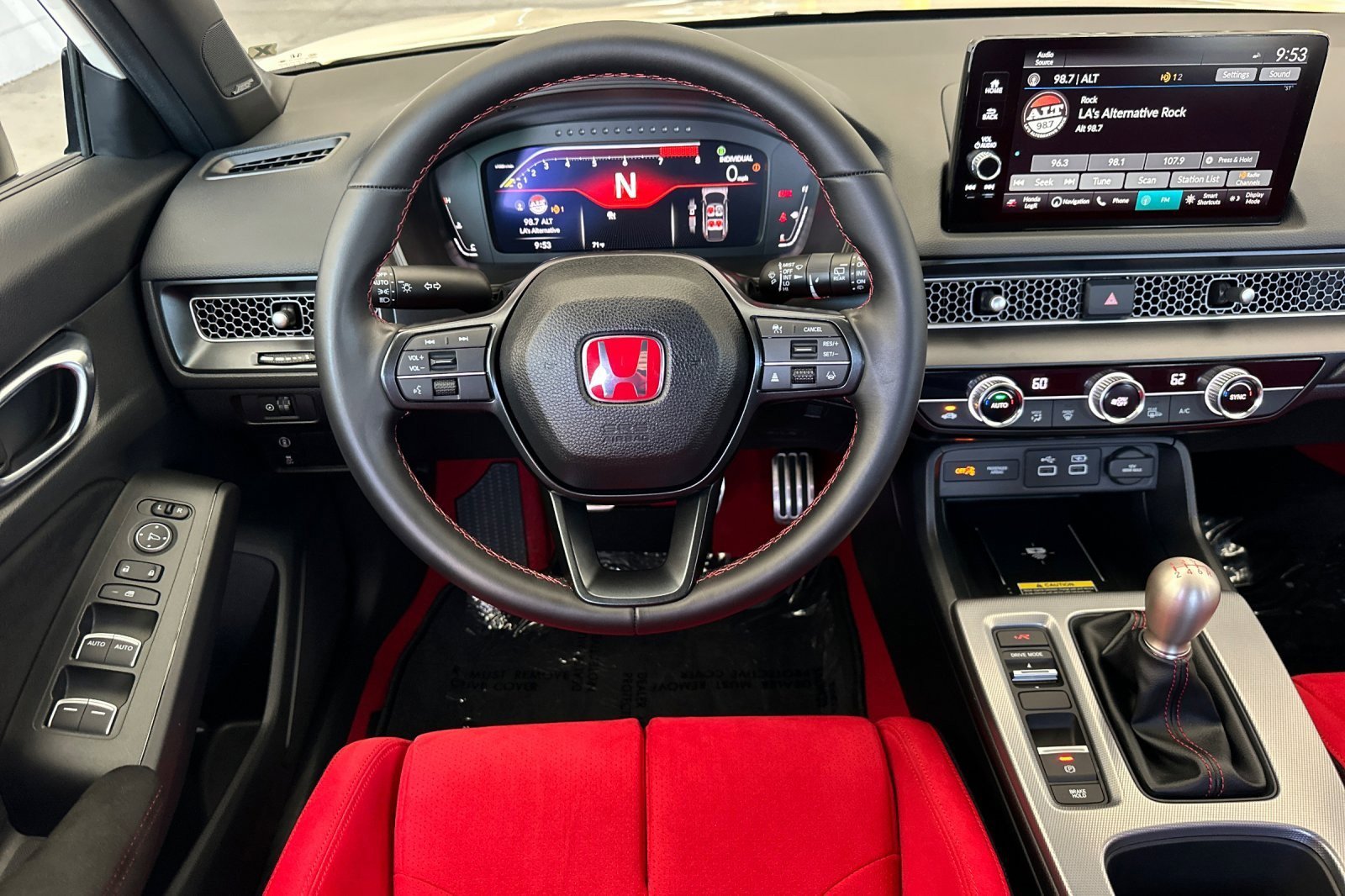 Used 2024 Honda Civic Type R image 13