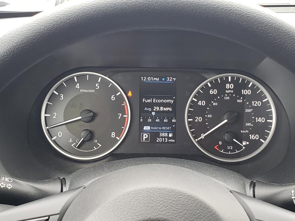 Certified 2025 Nissan Sentra S FWD image 37