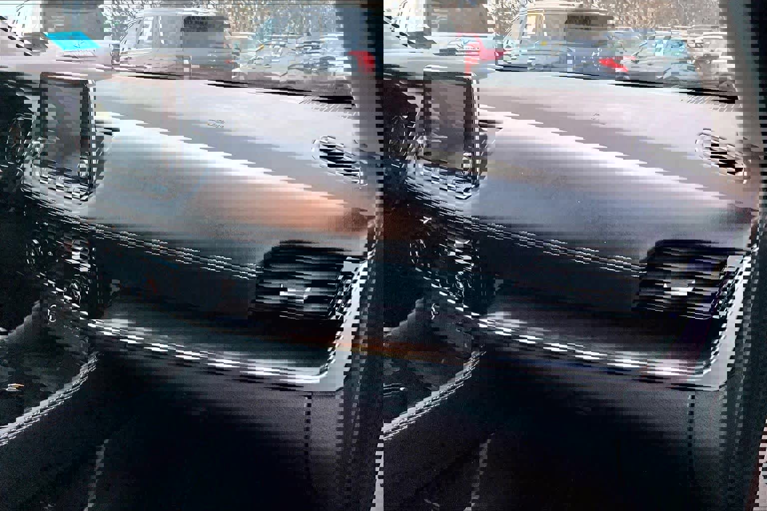 Used 2021 Nissan Rogue SL image 17