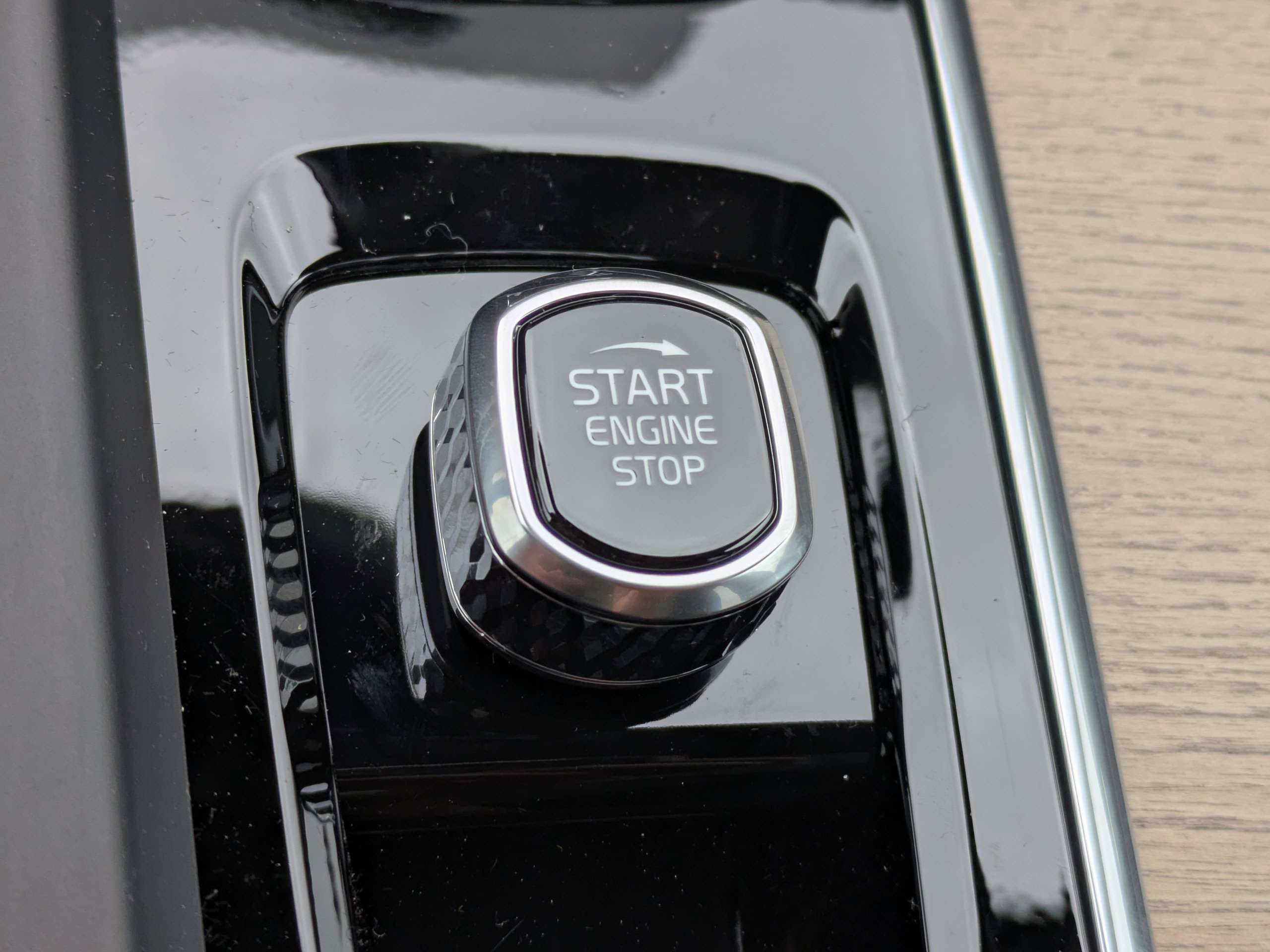 New 2026 Volvo XC60 B5 Plus w/ Protection Package Premier image 28