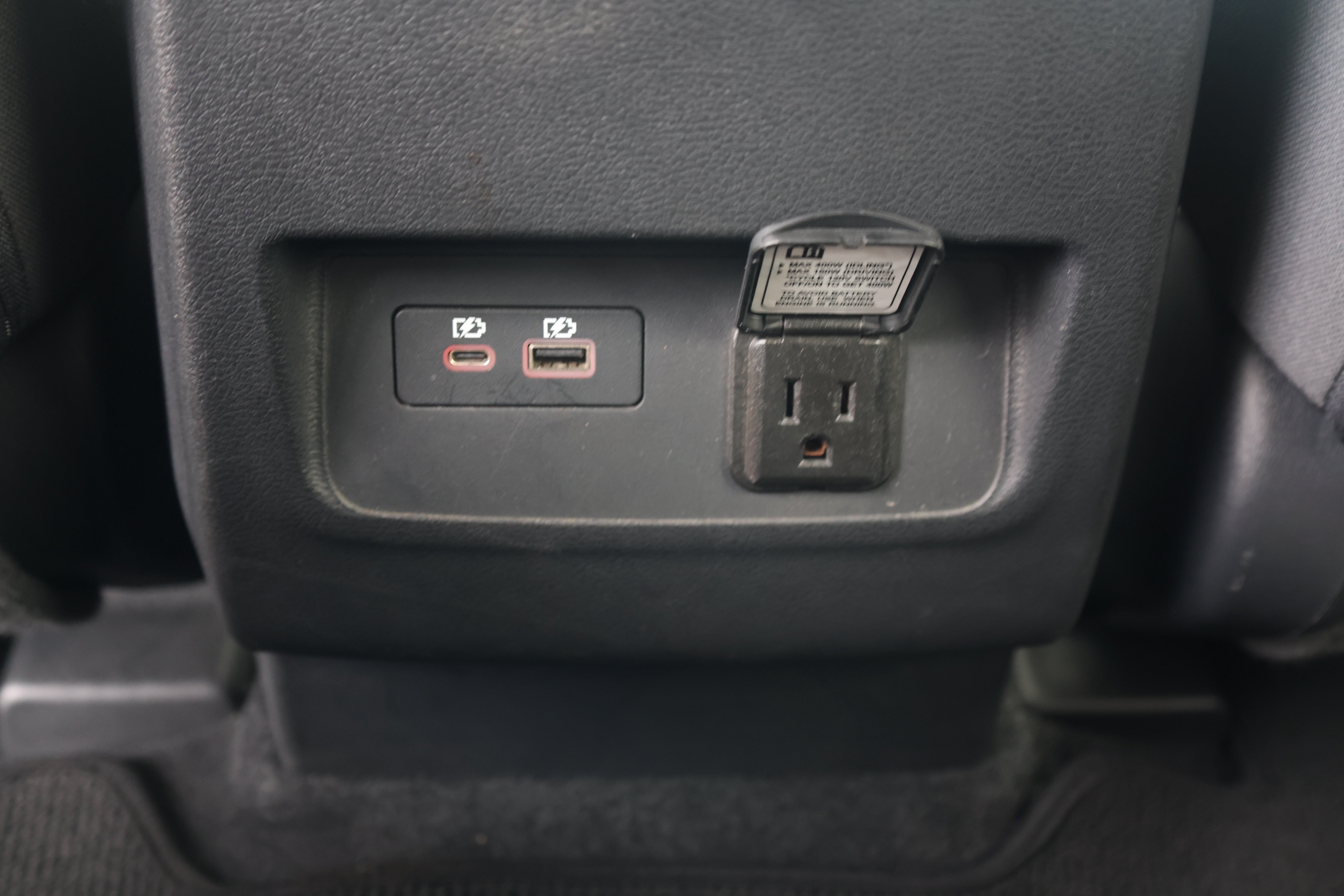 Used 2022 Nissan Frontier SV w/ Technology Package RWD image 22