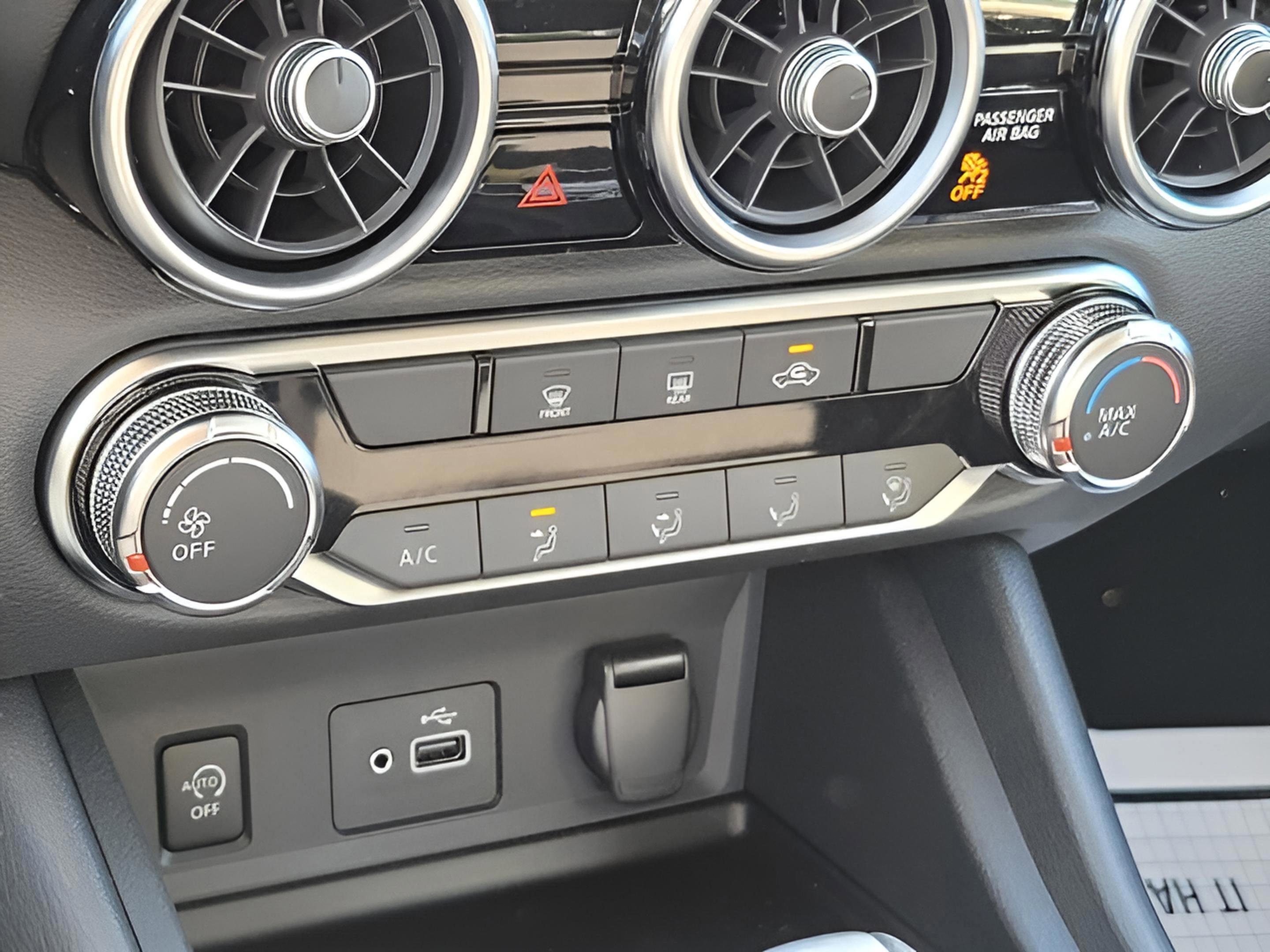 New 2025 Nissan Sentra S image 16