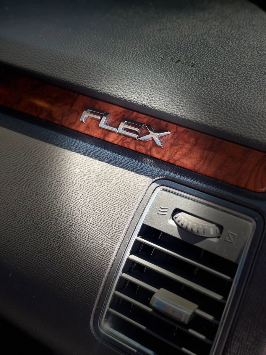 Used 2011 Ford Flex Limited image 48