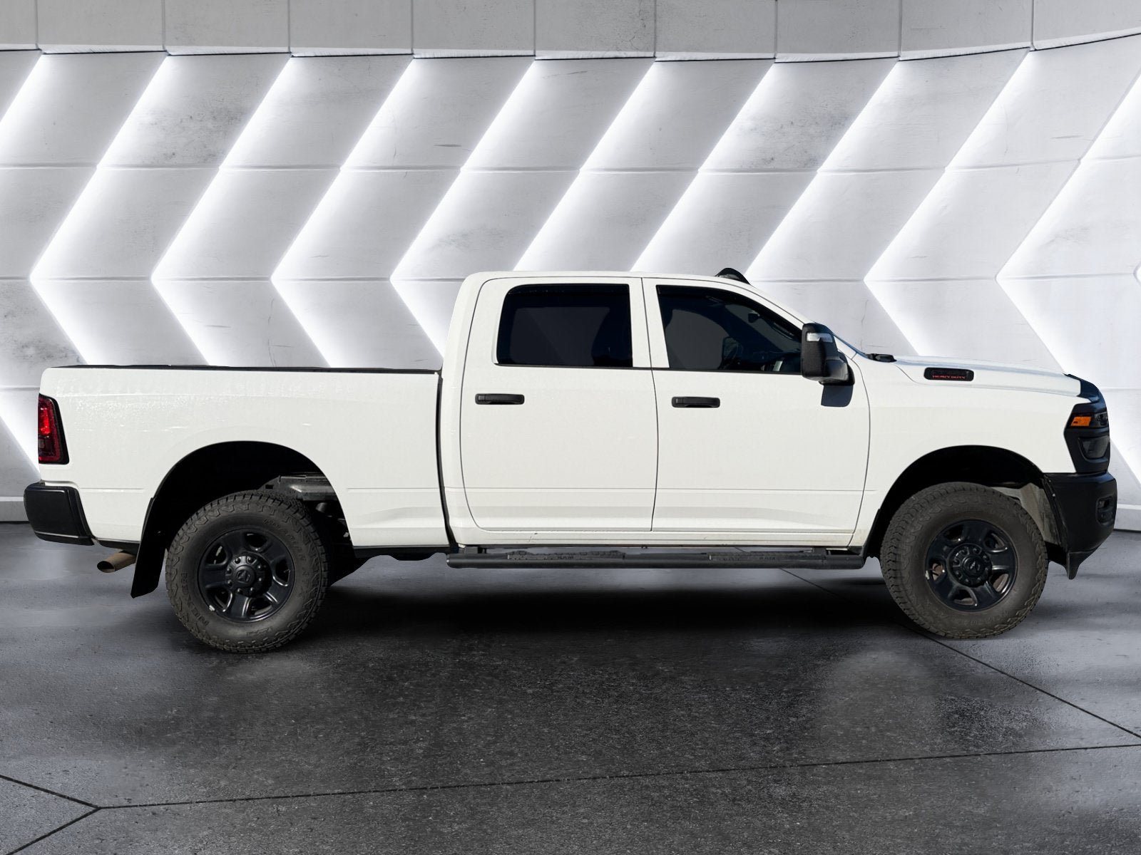 Used 2026 RAM 2500 Tradesman AWD/4WD image 7