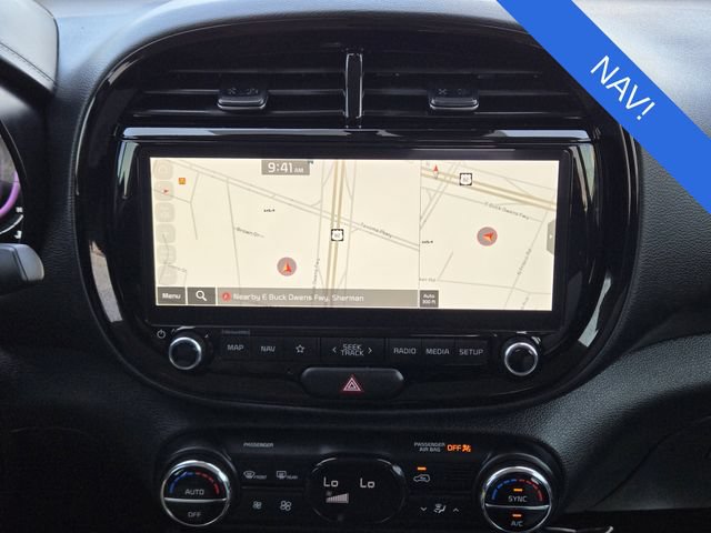 Used 2024 Kia Soul GT-Line FWD image 16