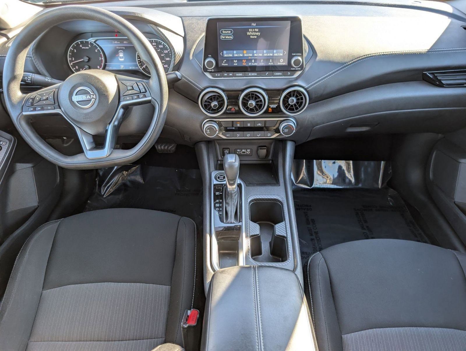 Used 2024 Nissan Sentra SV image 15