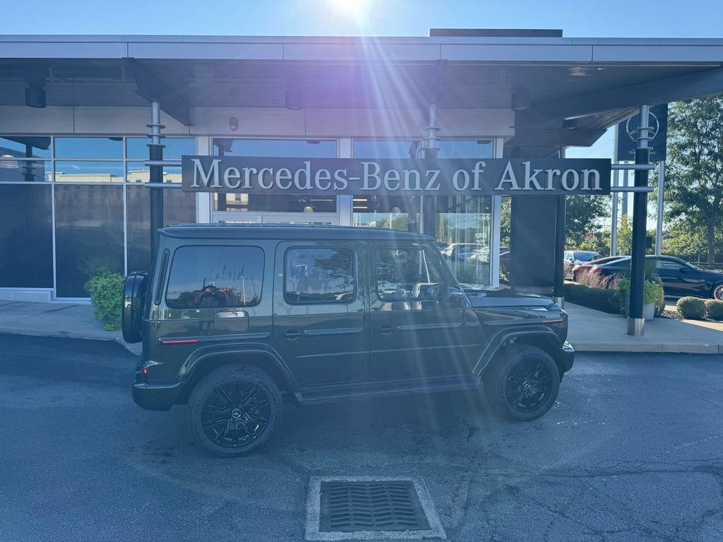 New 2027 Mercedes-Benz G 580 e image 1