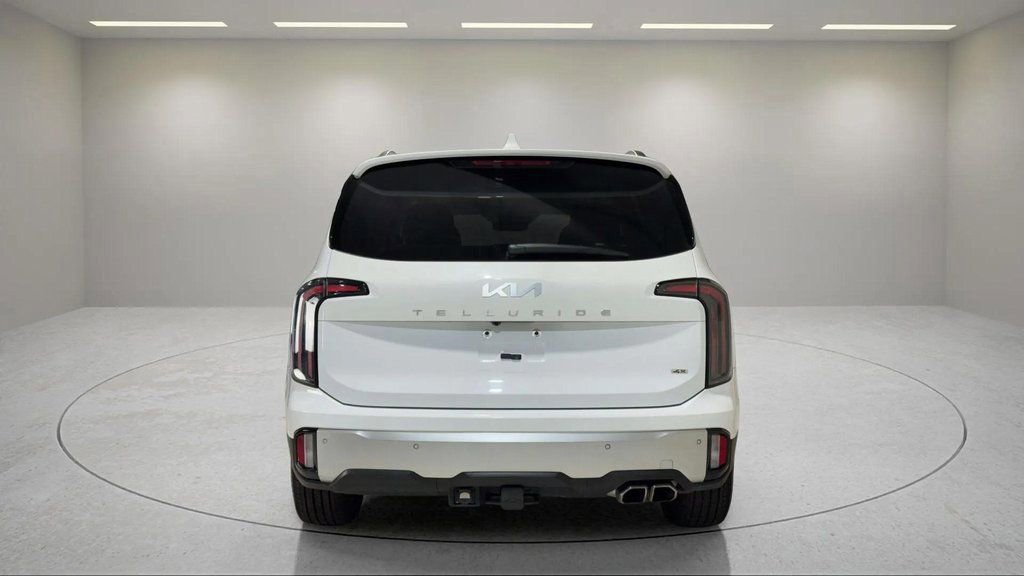 Used 2024 Kia Telluride SX Prestige image 4