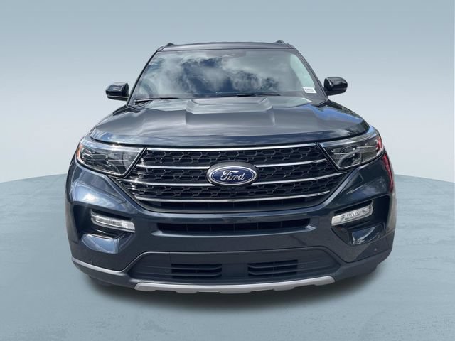 Used 2024 Ford Explorer XLT w/ Equipment Group 202A AWD/4WD image 10