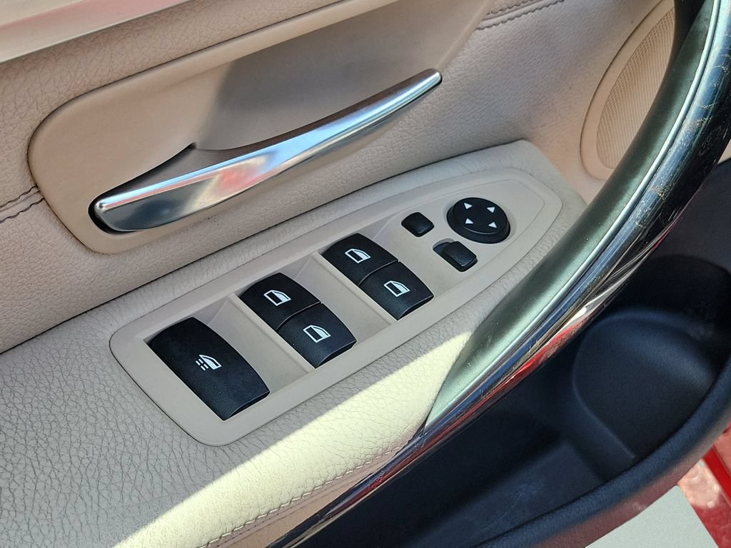Used 2015 BMW 435i xDrive Convertible AWD/4WD image 18
