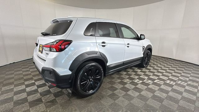 Used 2024 Mitsubishi Outlander Sport AWD image 3
