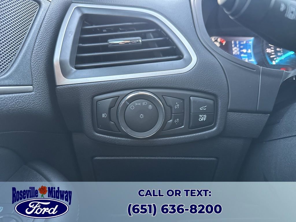 Used 2024 Ford Edge SEL w/ Convenience Package image 25