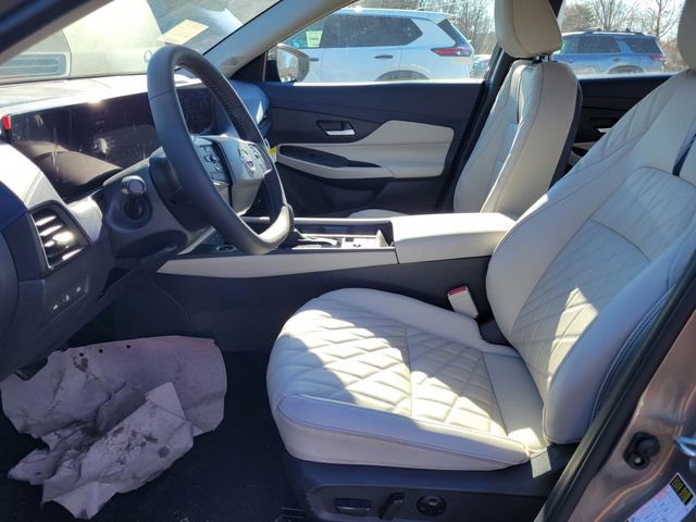 New 2026 Nissan Sentra SL w/ Floor Mat Package FWD image 13