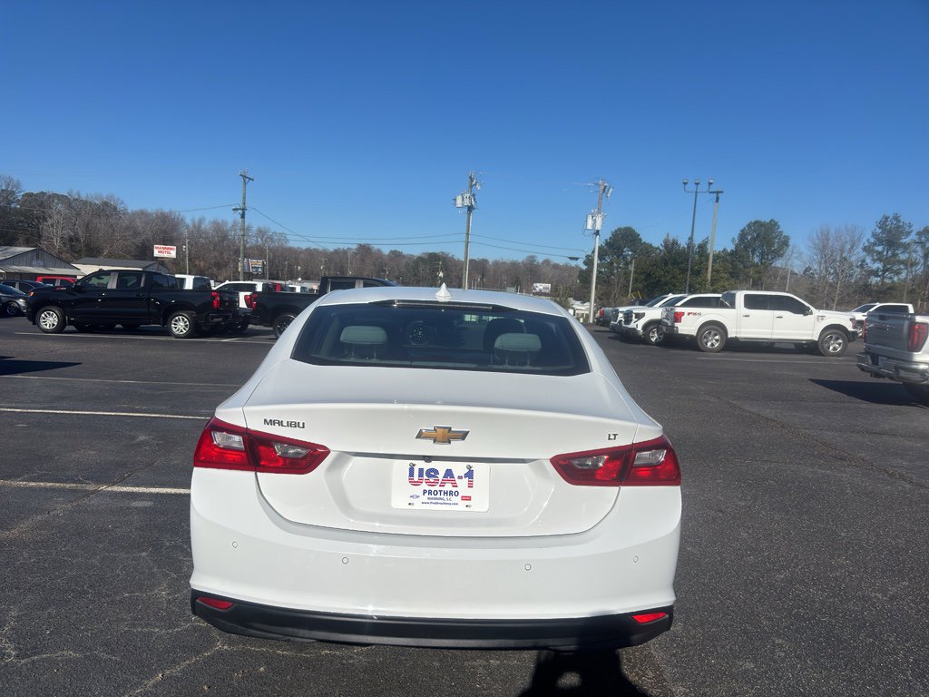 Used 2024 Chevrolet Malibu LT FWD image 9