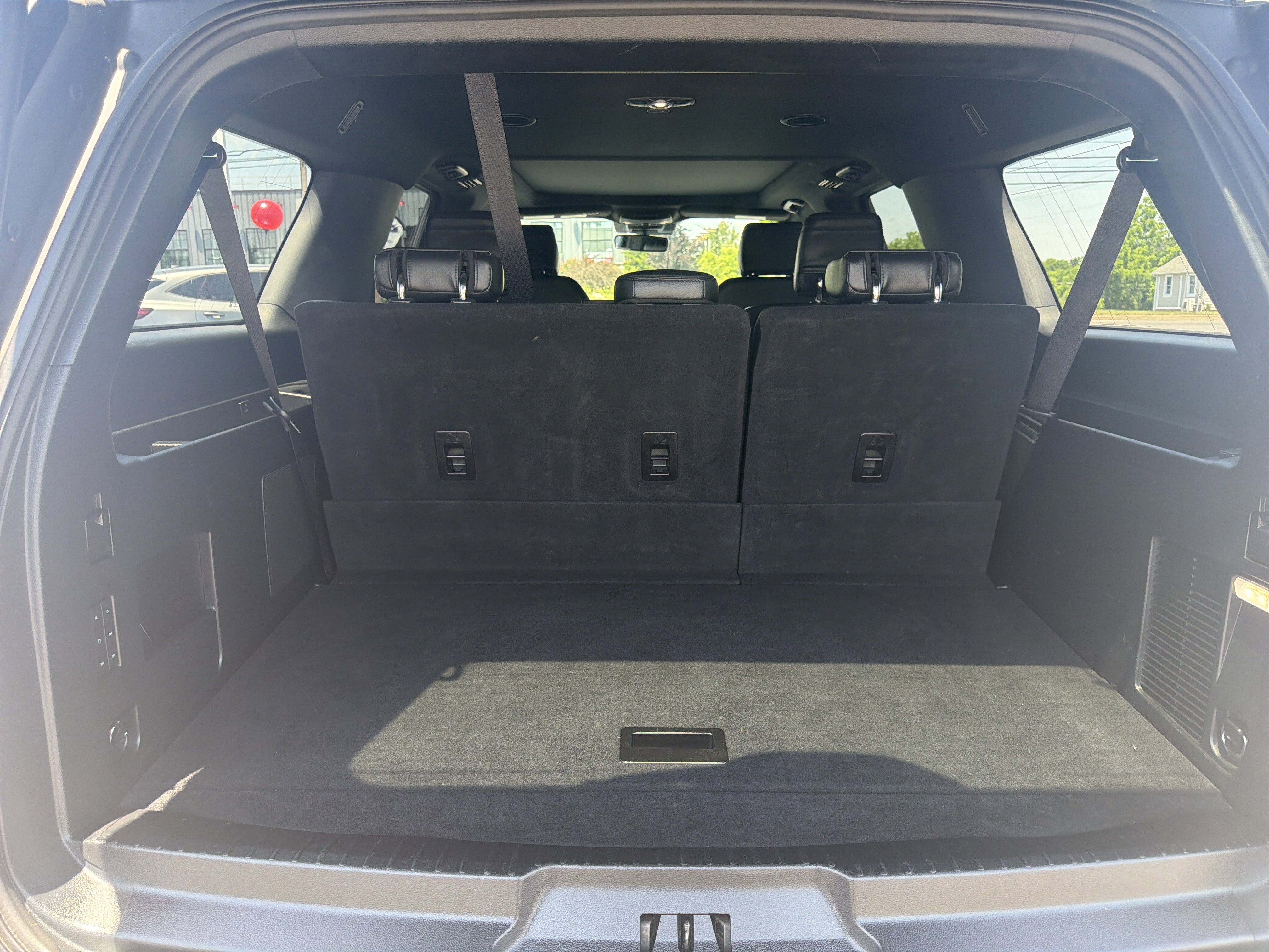 Used 2020 Ford Expedition Max Limited AWD/4WD image 5