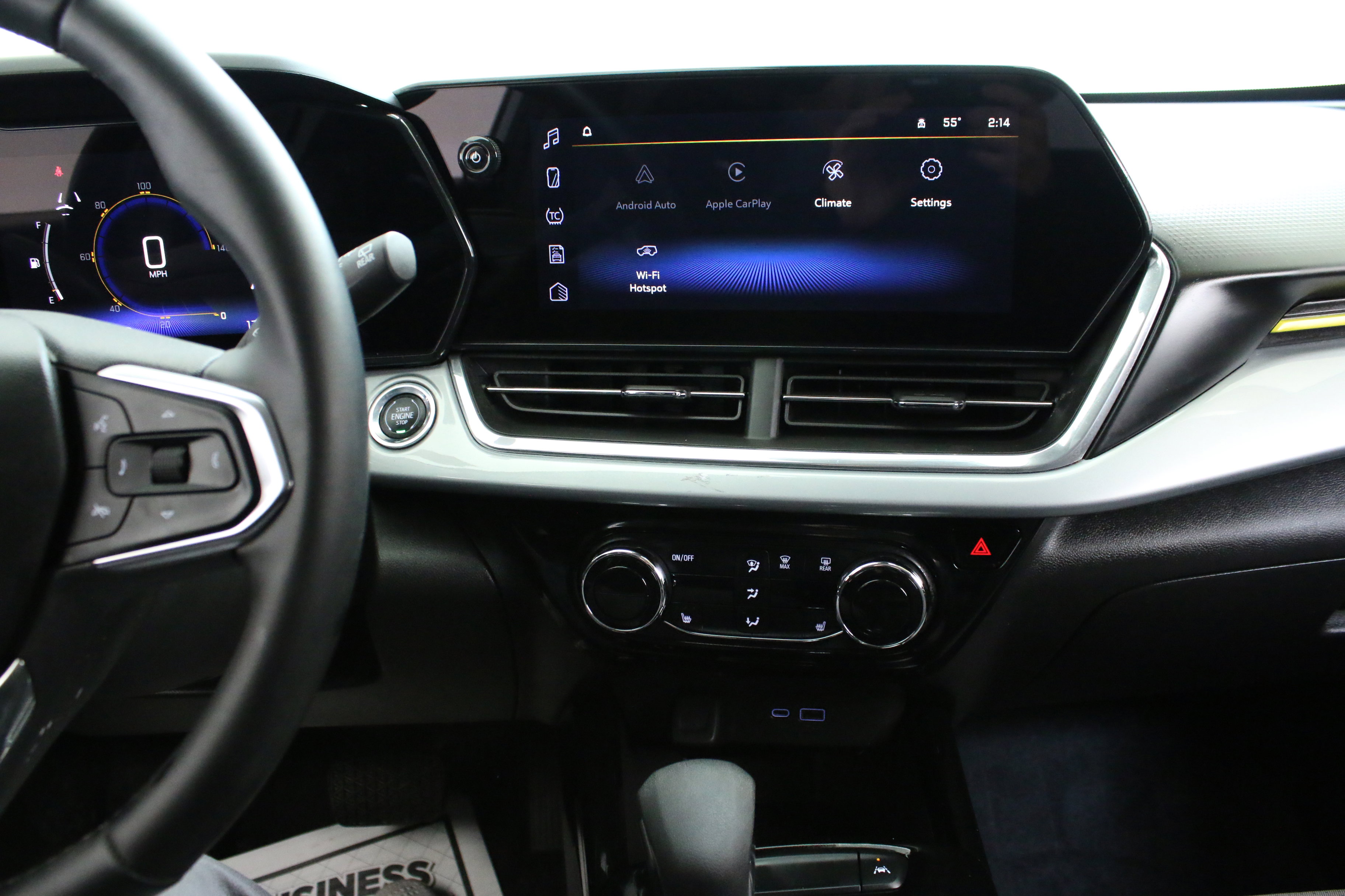 Used 2024 Chevrolet Trax LT w/ Driver Confidence Package image 21