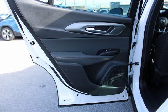 Used 2025 Alfa Romeo Tonale w/ Premium Package image 32