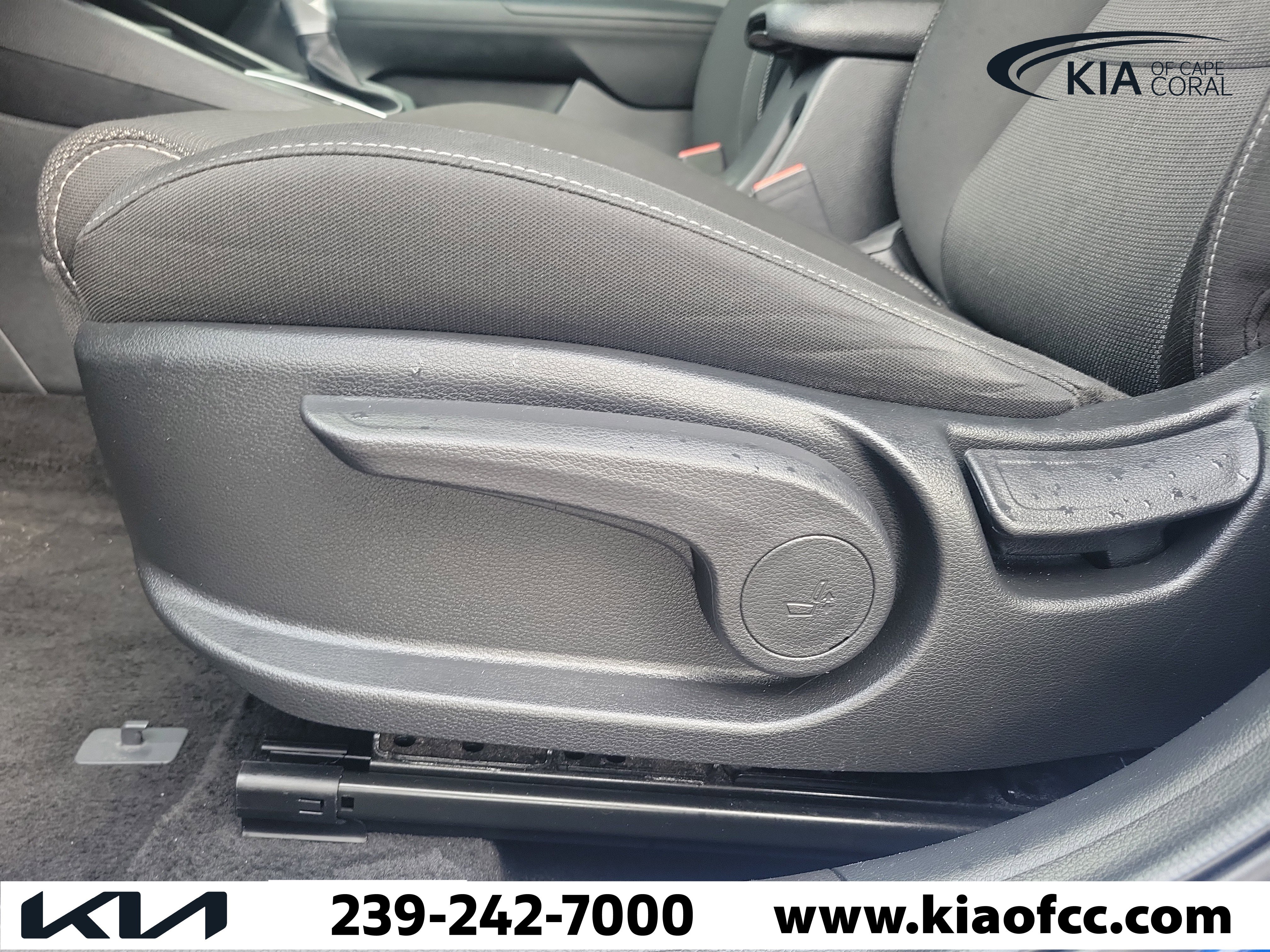 Used 2023 Kia Forte LXS FWD image 19