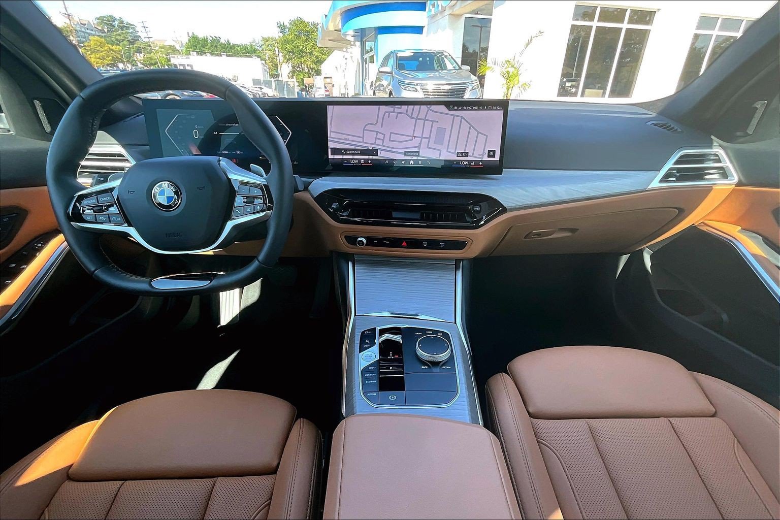 Used 2026 BMW 330i xDrive Sedan AWD/4WD image 15