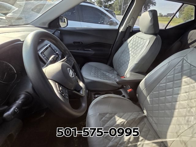 Used 2025 Nissan Kicks Play S FWD image 9