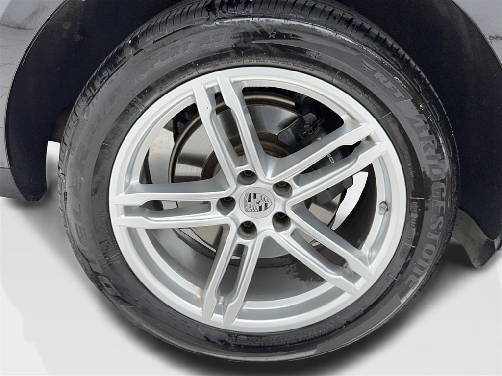 Used 2024 Porsche Macan image 51