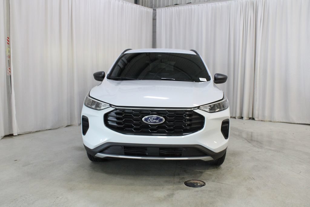 Used 2025 Ford Escape ST-Line w/ Tech Pack #1 AWD/4WD image 36