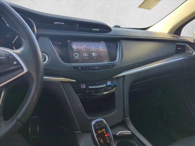 Used 2017 Cadillac XT5 Luxury w/ LPO, Wheel Lock Package FWD image 13