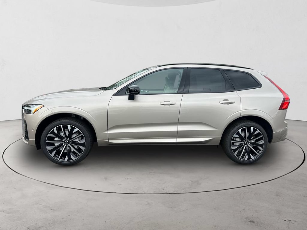 New 2027 Volvo XC60 B5 Ultra AWD/4WD image 2