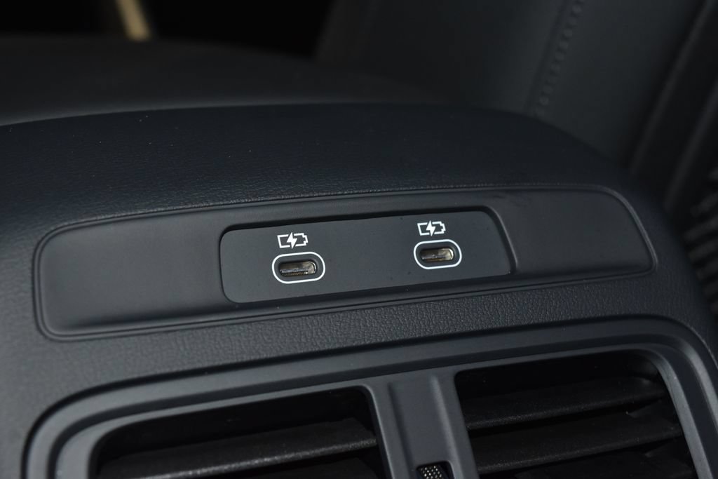 Certified 2025 Audi Q5 Premium w/ Convenience Package AWD/4WD image 19