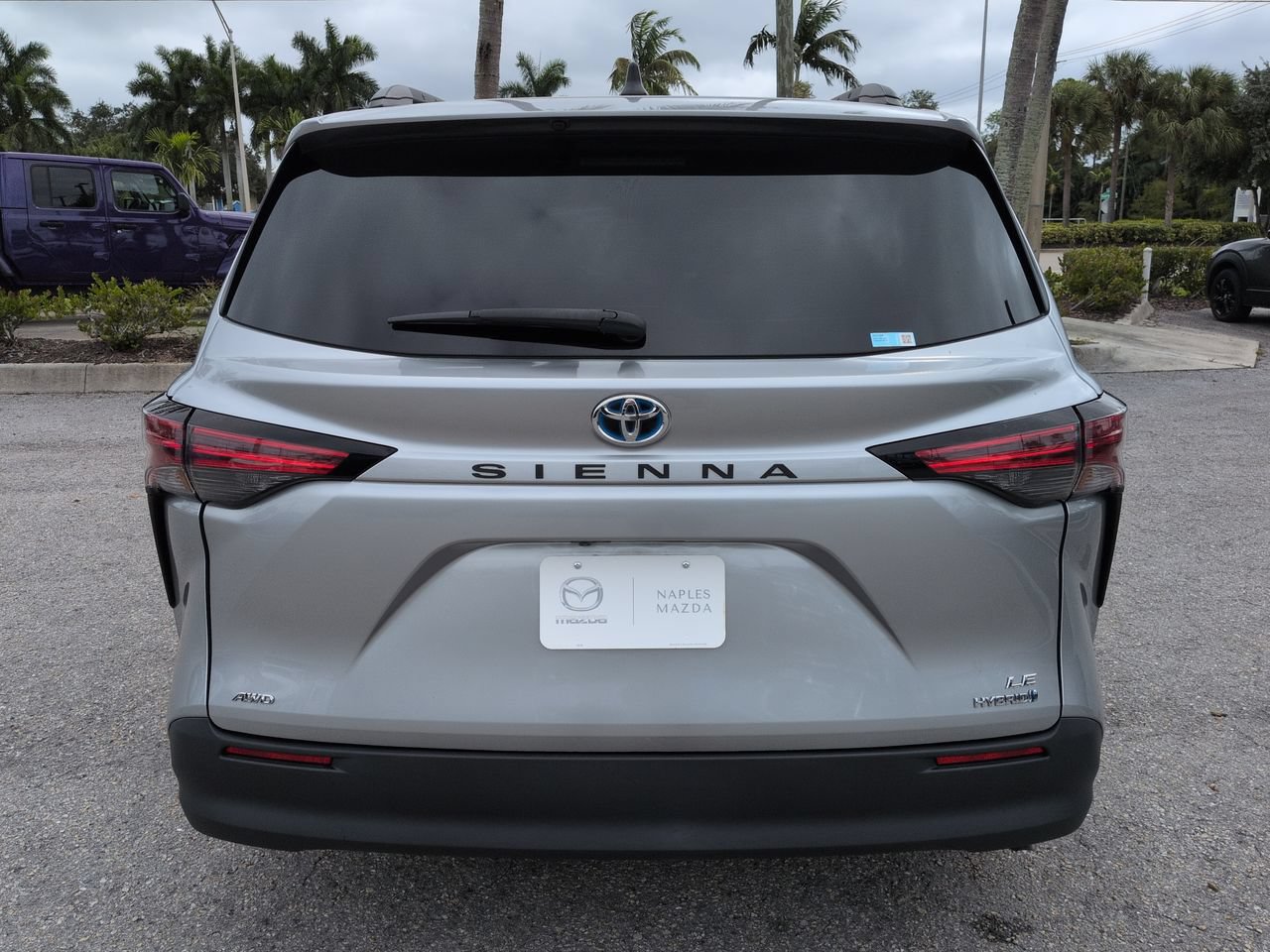 Used 2022 Toyota Sienna LE AWD/4WD image 6