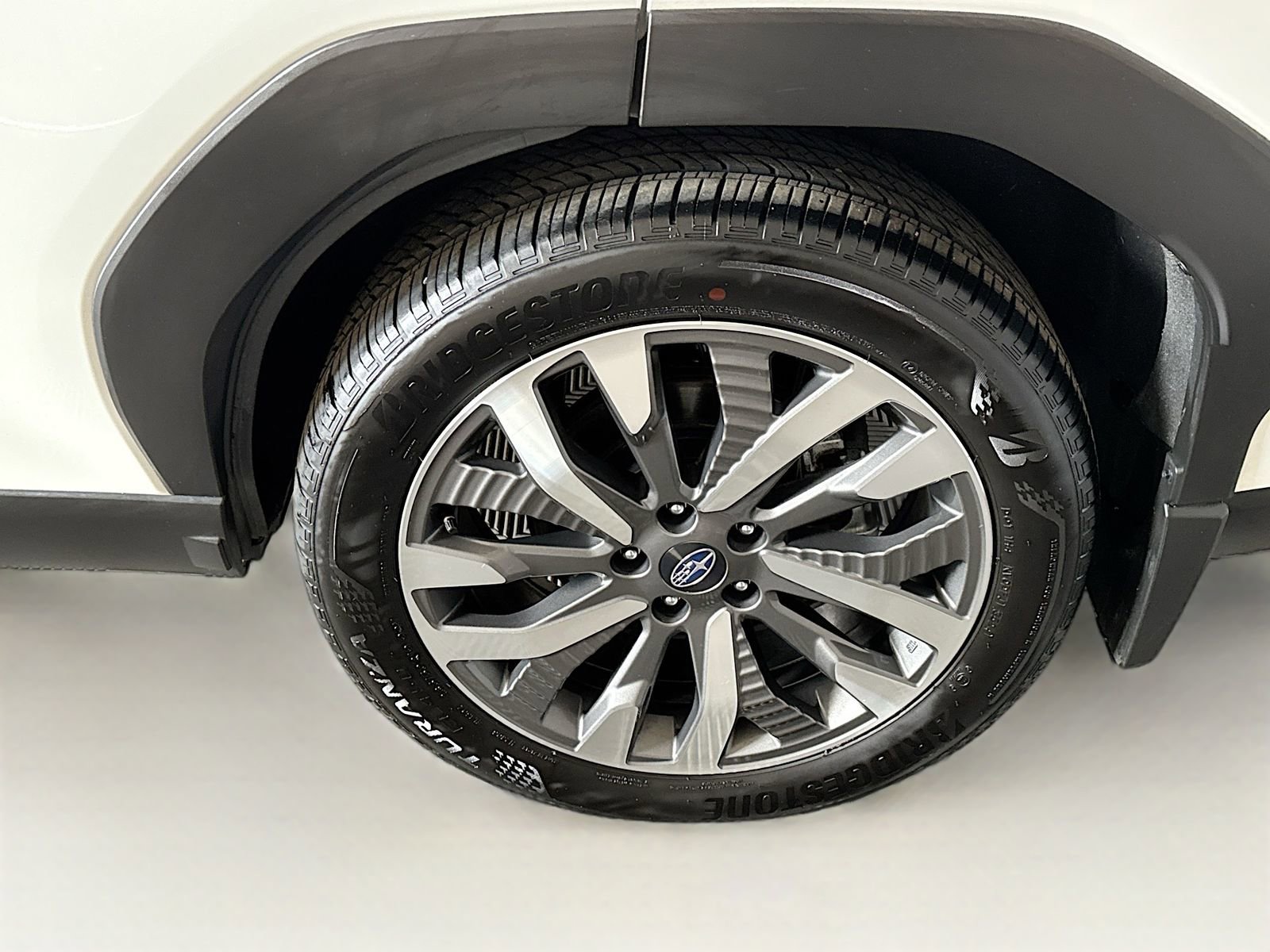 Used 2025 Subaru Forester Touring image 13