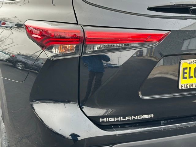 Used 2021 Toyota Highlander L image 13
