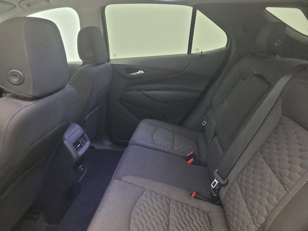 Used 2019 Chevrolet Equinox LT image 18