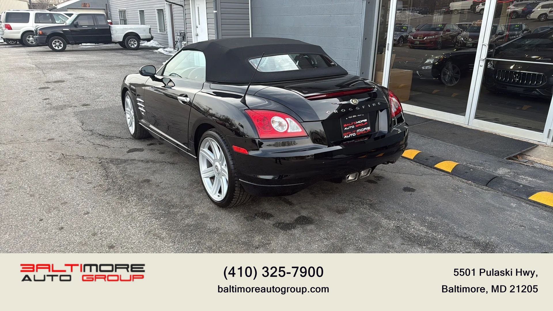 Used 2007 Chrysler Crossfire Limited image 7