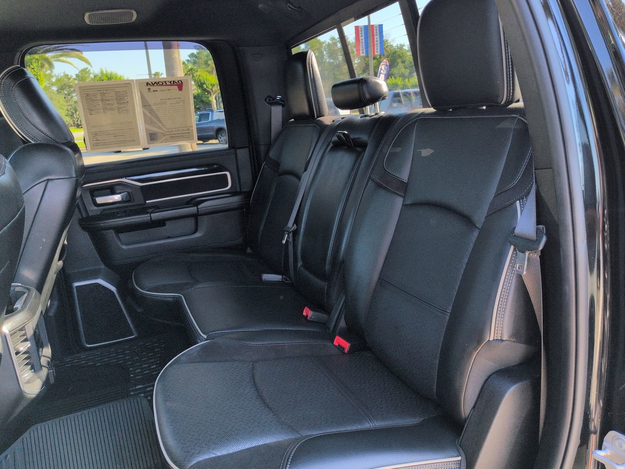 Used 2020 RAM 3500 Laramie AWD/4WD image 13