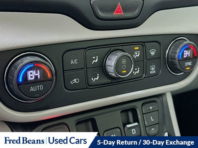 Used 2020 GMC Terrain SLT w/ Preferred Package image 18