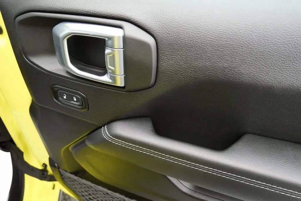 Used 2023 Jeep Wrangler Sahara w/ LED Lighting Group image 18