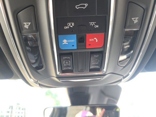 New 2025 Jeep Grand Cherokee L Laredo w/ Luxury Tech Group I image 26