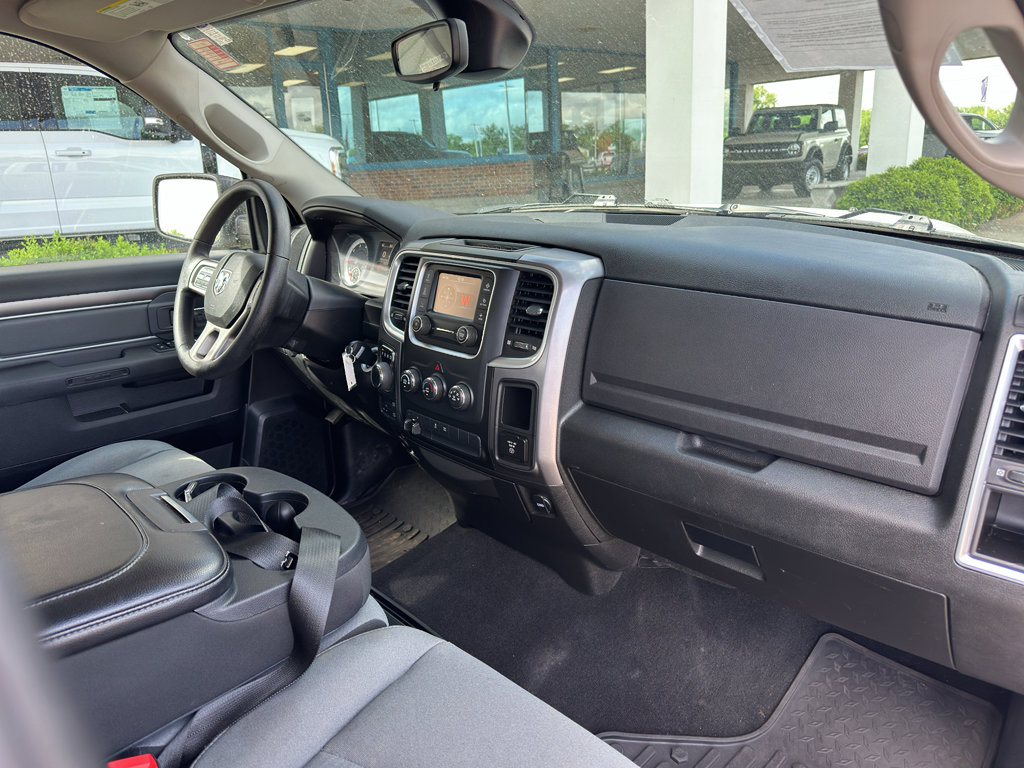 Used 2022 RAM 1500 Classic SLT w/ Protection Group AWD/4WD image 26