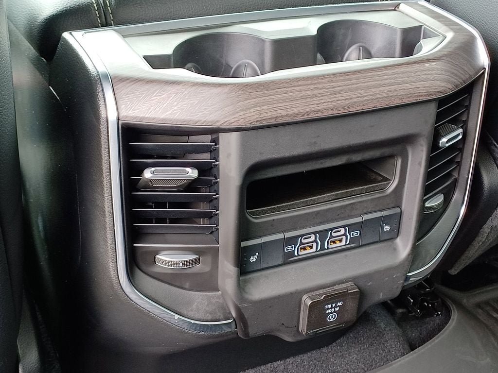 Used 2026 RAM 1500 Laramie AWD/4WD image 31