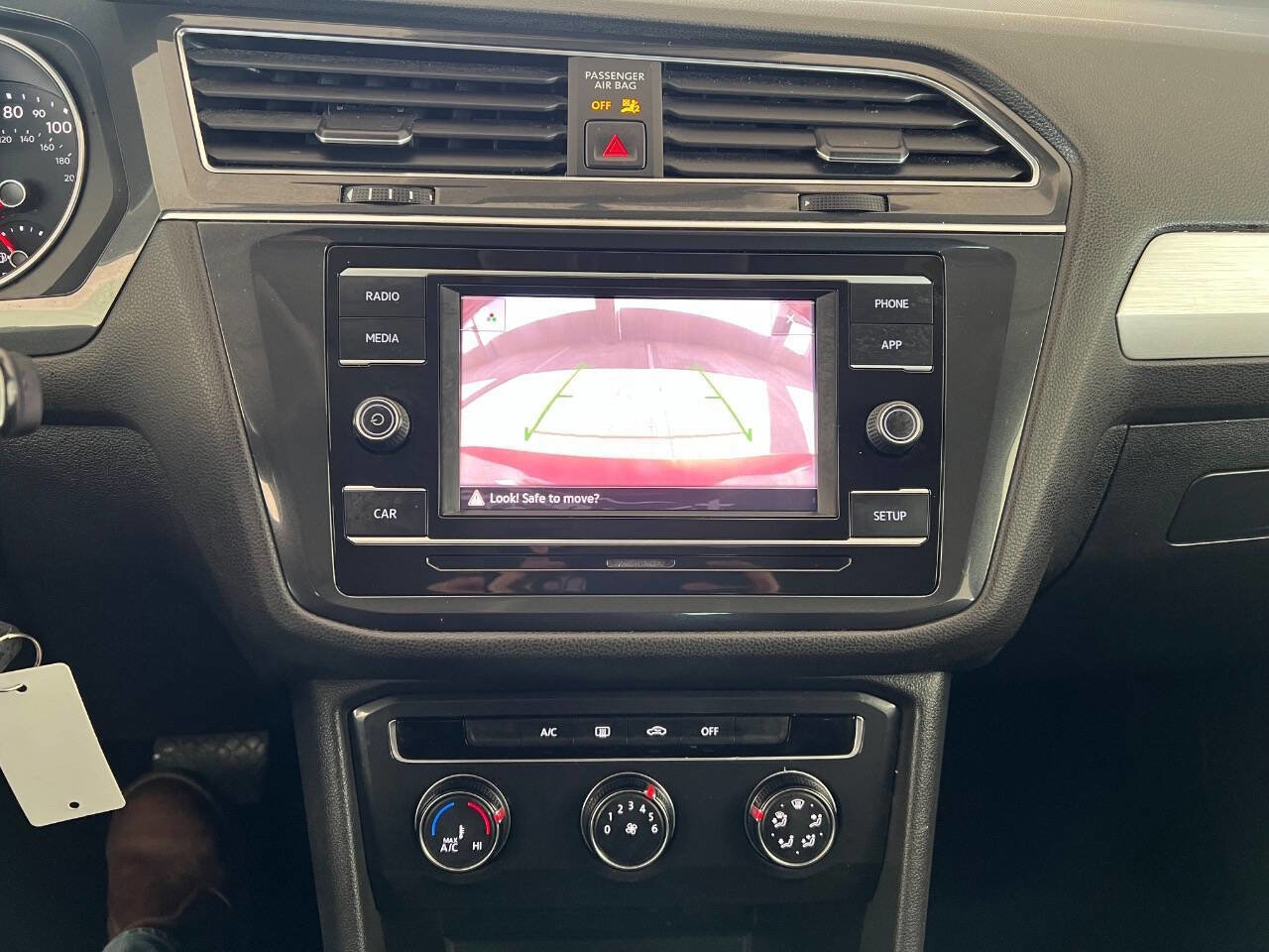 Used 2019 Volkswagen Tiguan S w/ 3rd Row Seat Package image 15