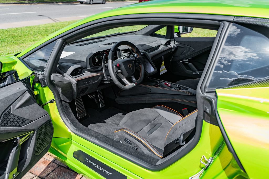 Used 2026 Lamborghini Temerario AWD/4WD image 20