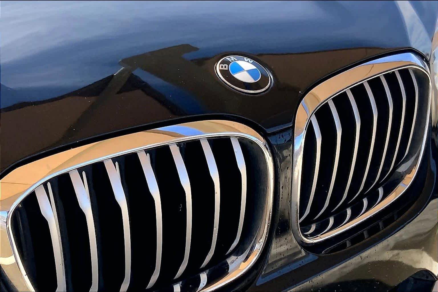 Used 2019 BMW X4 xDrive30i AWD/4WD image 32