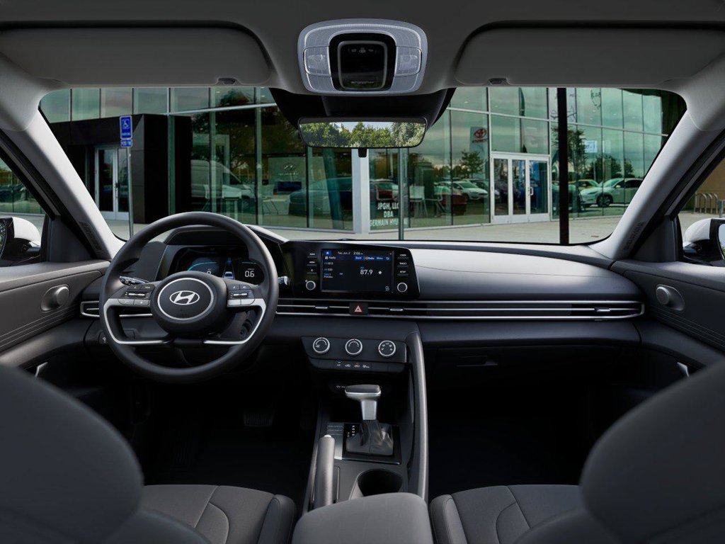 New 2026 Hyundai Elantra SE FWD image 11