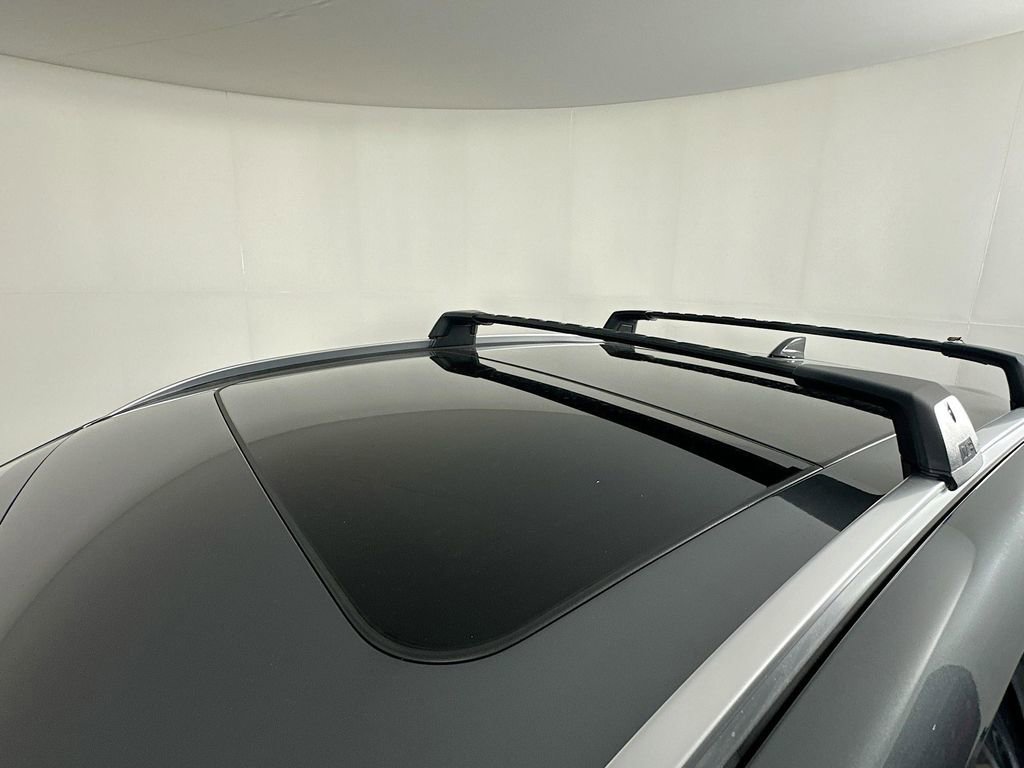 New 2026 Nissan Kicks SV w/ SV Premium Package image 29