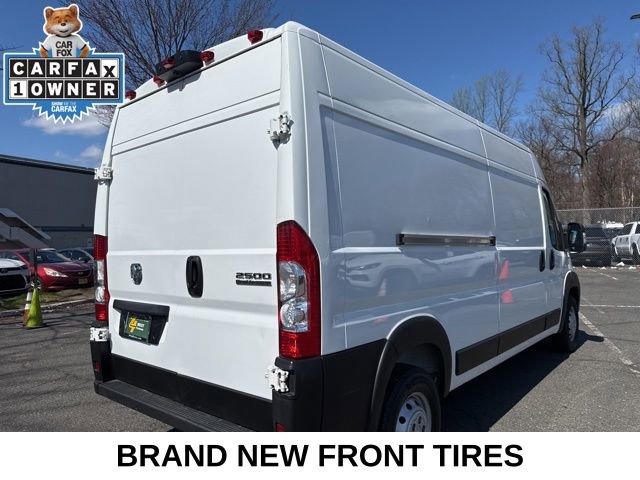 Used 2025 RAM ProMaster 2500 w/ Convenience Group image 13